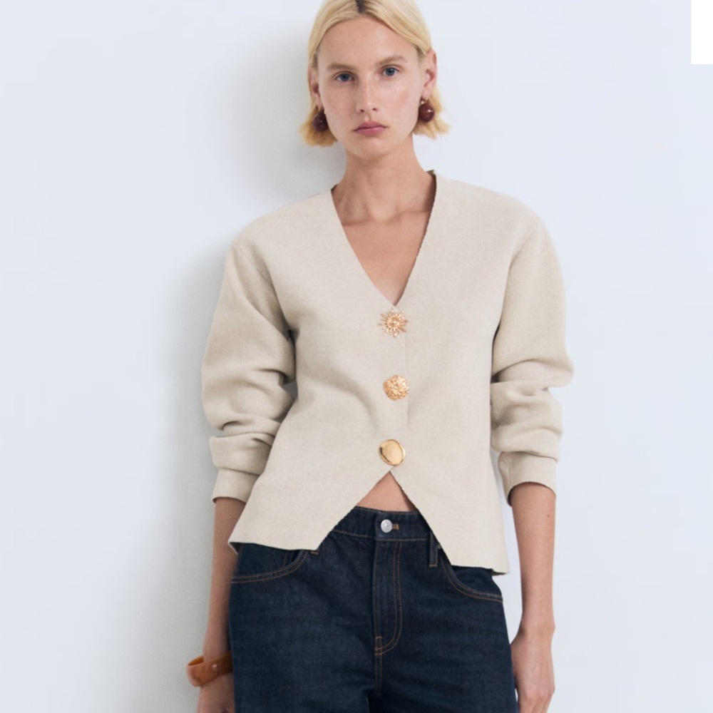 Mango FINE-KNIT JACKET WITH JEWEL BUTTONS